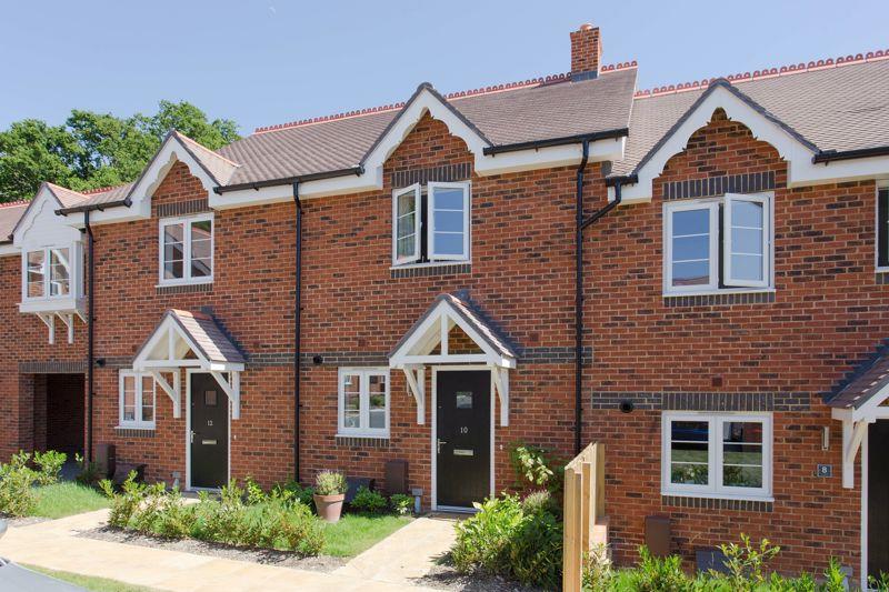 10 Woodland Avenue, Rowlands Castle Hampshire homes for sale